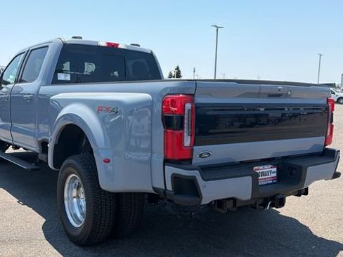 New 2026 Ford F350 Platinum AWD/4WD image 5
