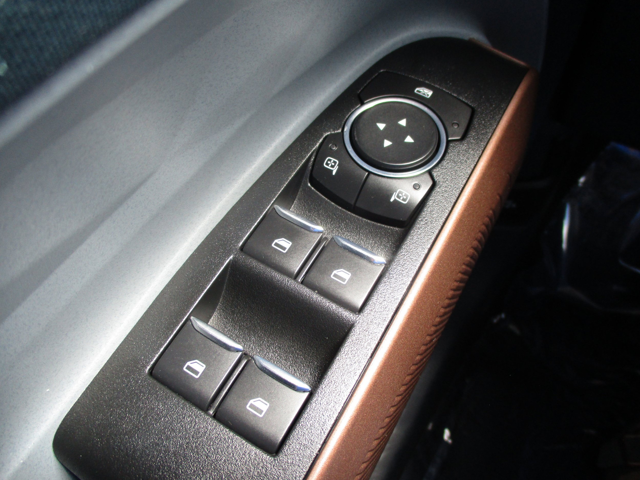 Used 2022 Ford Maverick Lariat w/ Lariat Luxury Package FWD image 36
