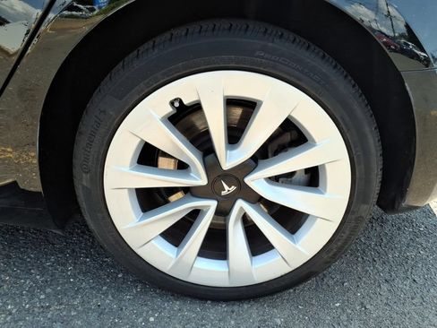 Used 2023 Tesla Model 3 Standard Range RWD image 15