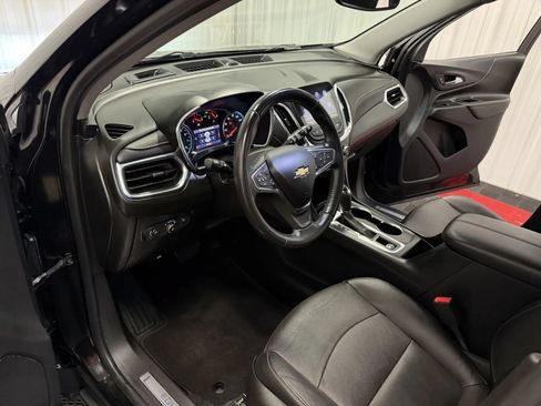 Used 2020 Chevrolet Equinox Premier w/ Premier Redline Edition FWD image 38