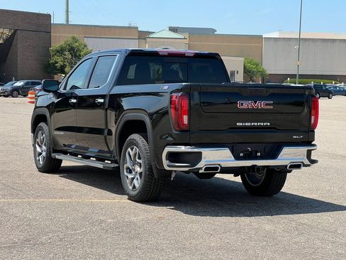 New 2026 GMC Sierra 1500 SLT w/ SLT Premium Plus Package AWD/4WD image 13