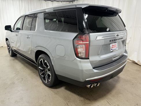 Certified 2023 Chevrolet Suburban High Country image 6