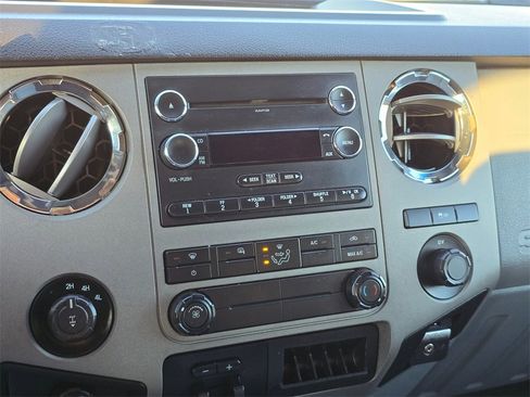 Used 2015 Ford F350 XLT image 21