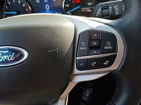 Certified 2023 Ford Explorer XLT image 22