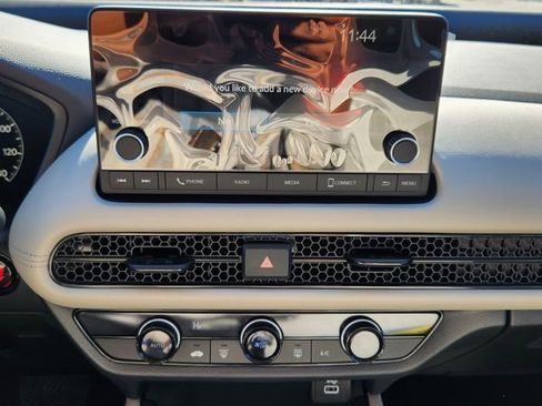 New 2025 Honda HR-V LX image 14