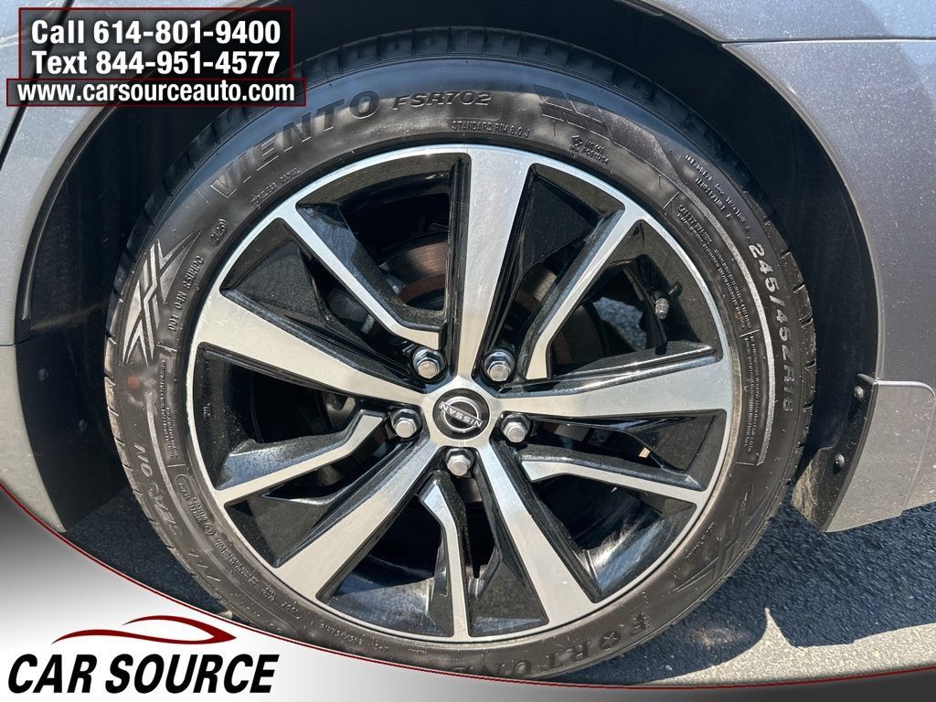 Used 2023 Nissan Maxima SL FWD image 27