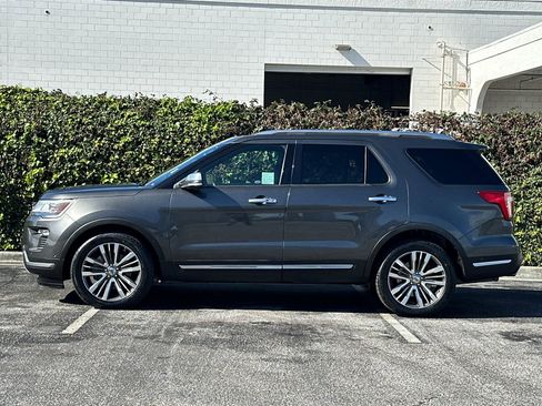 Used 2018 Ford Explorer Platinum image 7