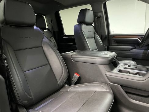 Used 2024 GMC Sierra 3500 Denali w/ Technology Package AWD/4WD image 60