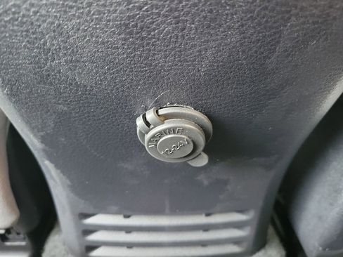 Used 2023 Toyota Tacoma SR image 12