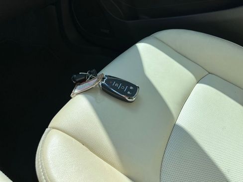 Used 2024 Chevrolet Malibu LT image 22