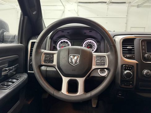Used 2022 RAM 1500 Warlock AWD/4WD image 11