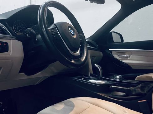 Used 2017 BMW 330i Sedan RWD image 16