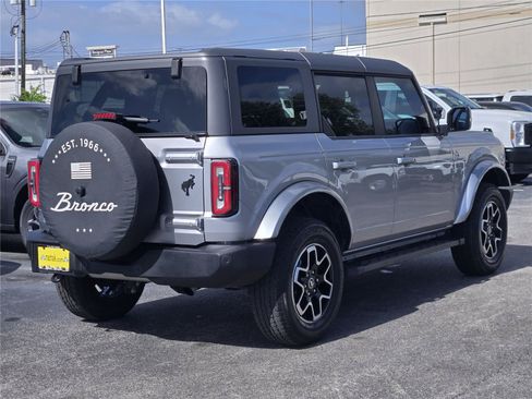 Certified 2023 Ford Bronco Outer Banks AWD/4WD image 8