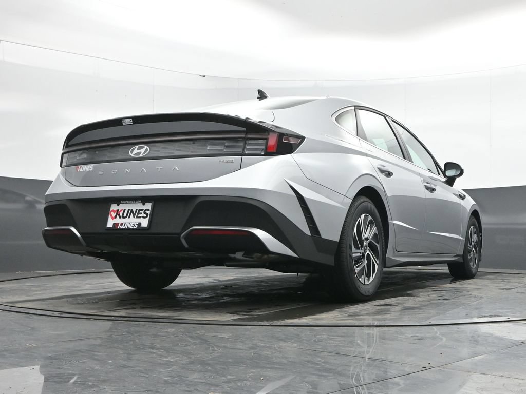 New 2026 Hyundai Sonata Blue FWD image 20