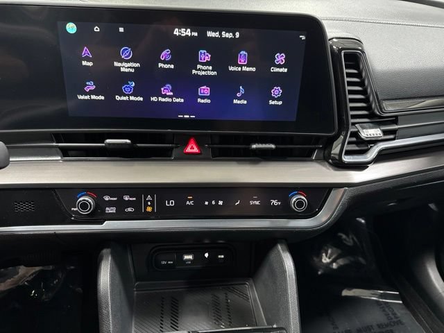 Used 2023 Kia Sportage EX FWD image 21