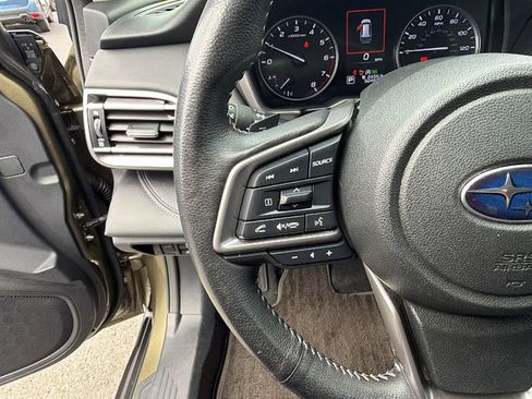 Used 2023 Subaru Outback Limited AWD/4WD image 28