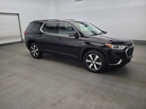 Used 2019 Chevrolet Traverse LT w/ LT Premium Package AWD/4WD image 11