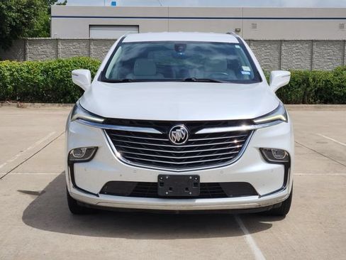 Used 2023 Buick Enclave Premium FWD image 2