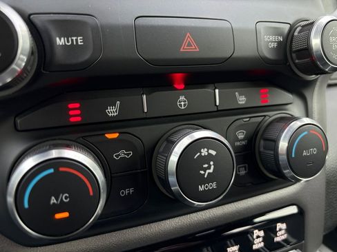 Used 2022 RAM 1500 Big Horn image 6