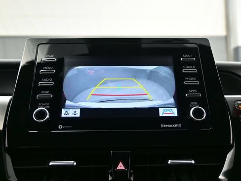 Used 2022 Toyota Camry LE FWD image 19