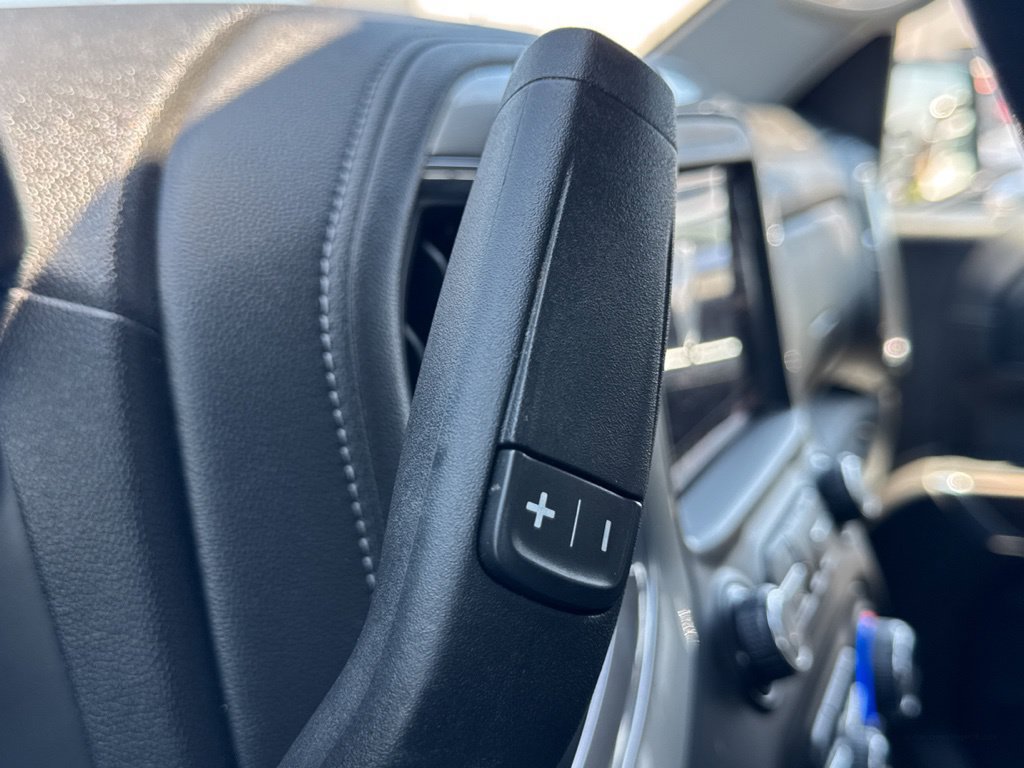 Used 2020 Chevrolet Silverado 1500 RST AWD/4WD image 15