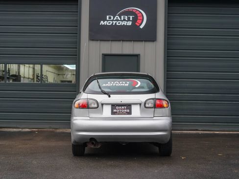Used 2001 Daewoo Lanos S FWD image 6