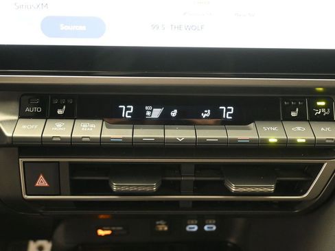 Certified 2025 Toyota Camry XSE FWD image 21