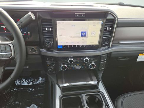 New 2026 Ford F250 Platinum AWD/4WD image 25