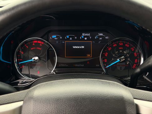 Used 2020 Ford F250 Lariat w/ Lariat Ultimate Package AWD/4WD image 9