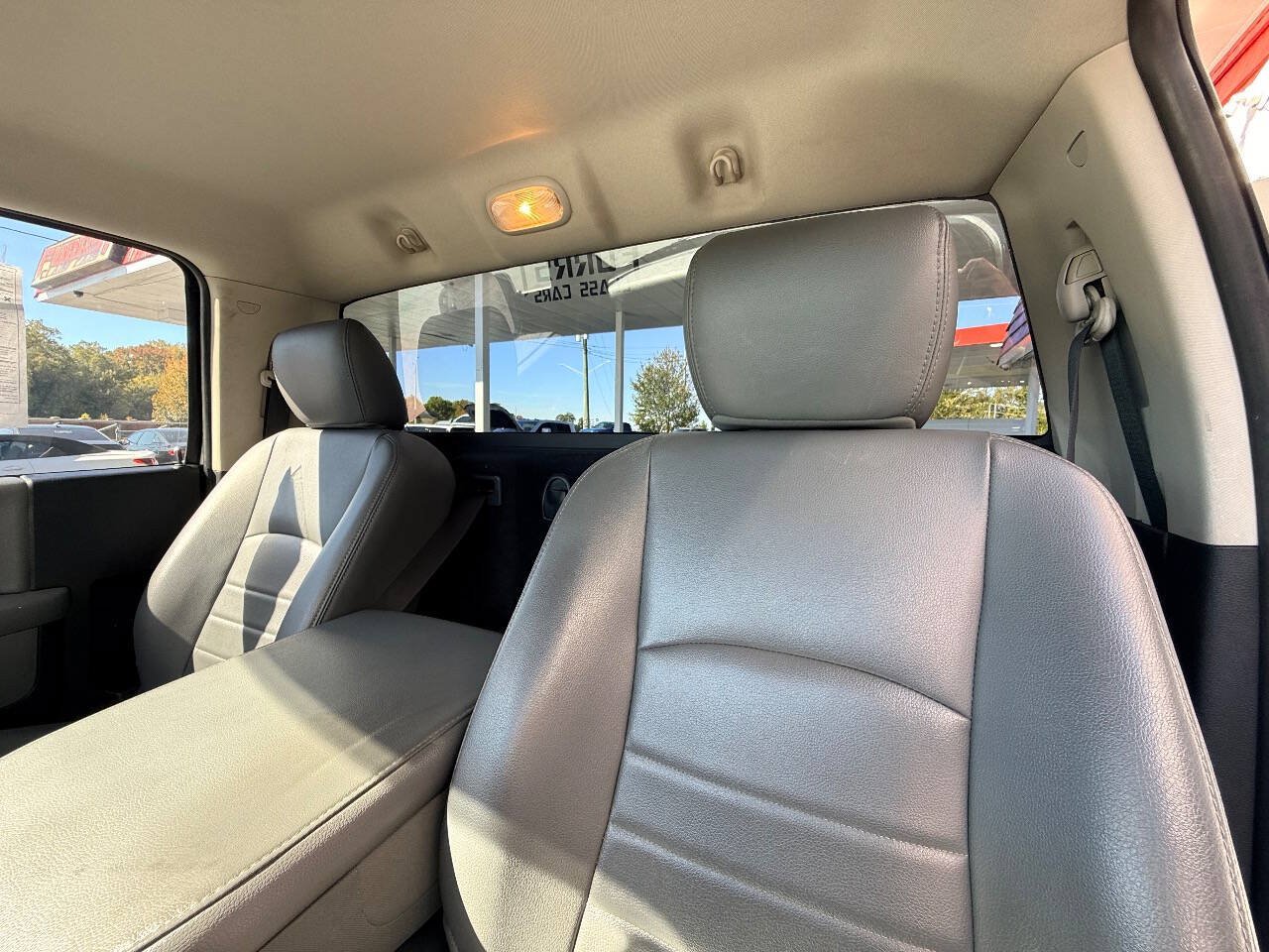 Used 2014 RAM 5500 Tradesman w/ Power Accessory Group AWD/4WD image 28