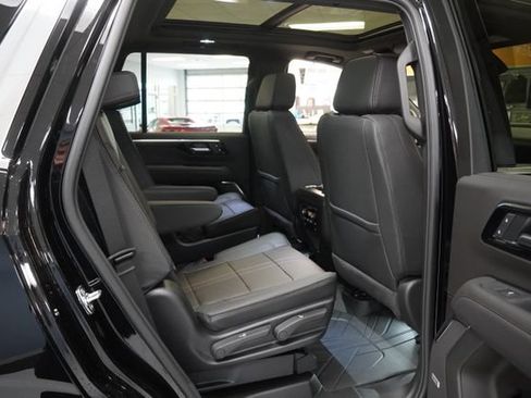 New 2026 Chevrolet Tahoe High Country w/ Sun And Tow Package AWD/4WD image 21