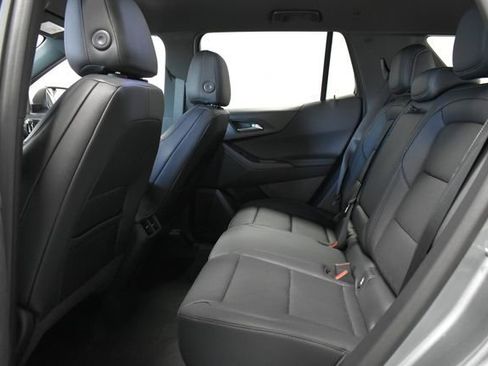 New 2026 Chevrolet Equinox LT w/ Convenience Package II AWD/4WD image 25