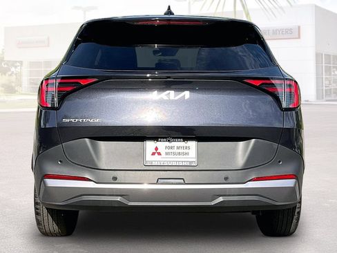 Used 2026 Kia Sportage LX FWD image 16