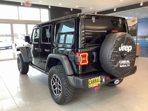 New 2026 Jeep Wrangler Unlimited Rubicon image 19