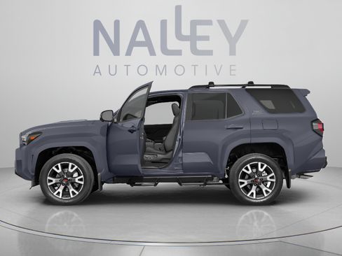 Certified 2025 Toyota 4Runner SR5 AWD/4WD image 2