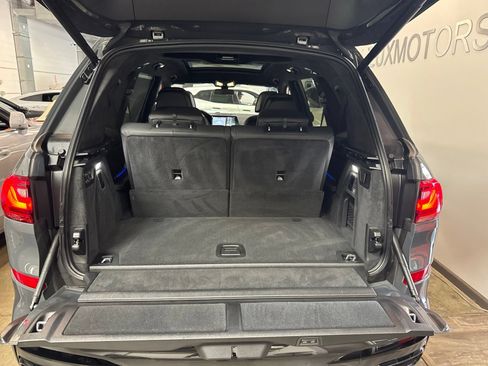 Used 2022 BMW X7 M50i AWD/4WD image 22