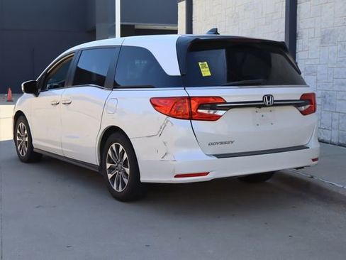 Used 2021 Honda Odyssey EX-L image 3