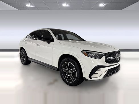 Certified 2024 Mercedes-Benz GLC 300 4MATIC image 7