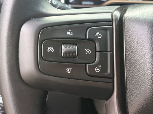 Certified 2025 GMC Sierra 2500 AT4 AWD/4WD image 6