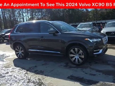 Certified 2024 Volvo XC90 B5 Plus image 2