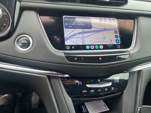 Used 2020 Cadillac XT5 Premium Luxury image 2