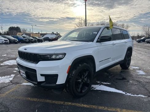 Used 2024 Jeep Grand Cherokee L Laredo image 19