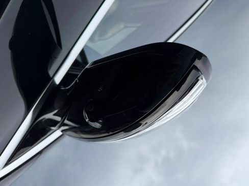 Used 2015 Mercedes-Benz S 63 AMG 4MATIC Sedan image 59
