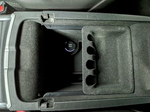 Used 2018 Dodge Charger GT image 23