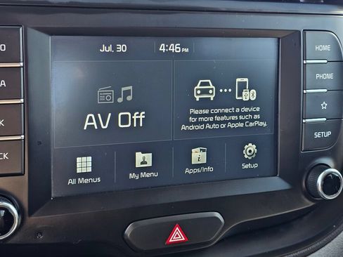 Used 2020 Kia Soul S FWD image 25