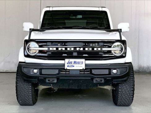 Used 2022 Ford Bronco Outer Banks AWD/4WD image 3