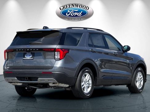 New 2026 Ford Explorer Active w/ Active Comfort Package RWD image 4
