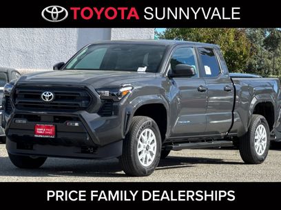 New 2025 Toyota Tacoma SR5