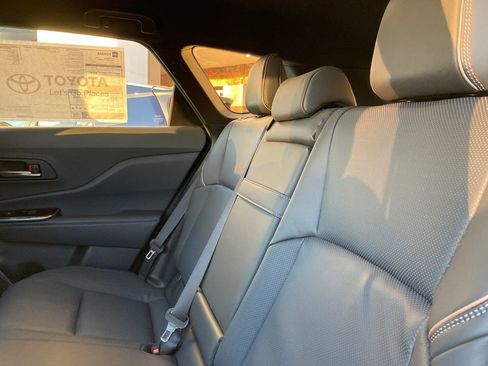 New 2026 Toyota Crown Signia image 3