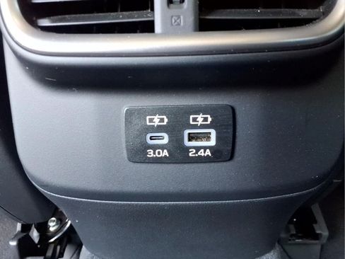 Used 2025 Subaru Legacy Premium AWD/4WD image 33